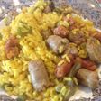 Arroz con salchichas y verduras