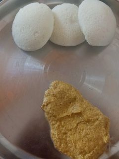 பிரண்டை துவையல் (Pirandai thuvaiyal recipe in tamil) செய்முறை முக்கிய புகைப்படம்