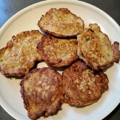 A picture of Torta Eggplant con Chicken.