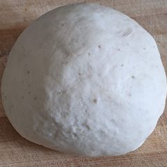 Pizza dough A picture of Pizza dough.