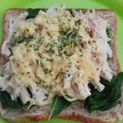 รูปของ Roti Gandum Bayam