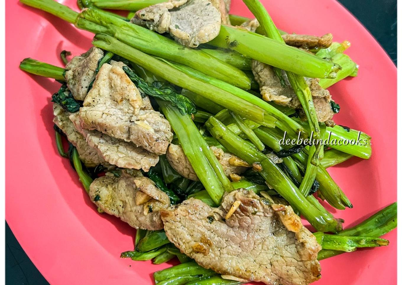 Babi Tumis Kangkung