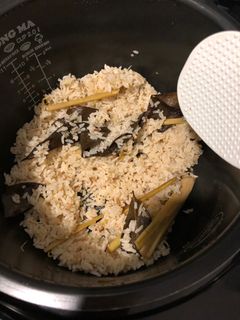 Foto resep Nasi liwet rice cooker