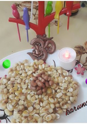 A picture of Peanut chikki.
