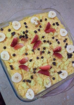 A picture of Fruit Trifle.