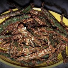A picture of Crispy fried bhindi.