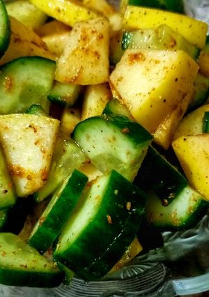 A picture of Fruity cucumber 🥒 (chat).