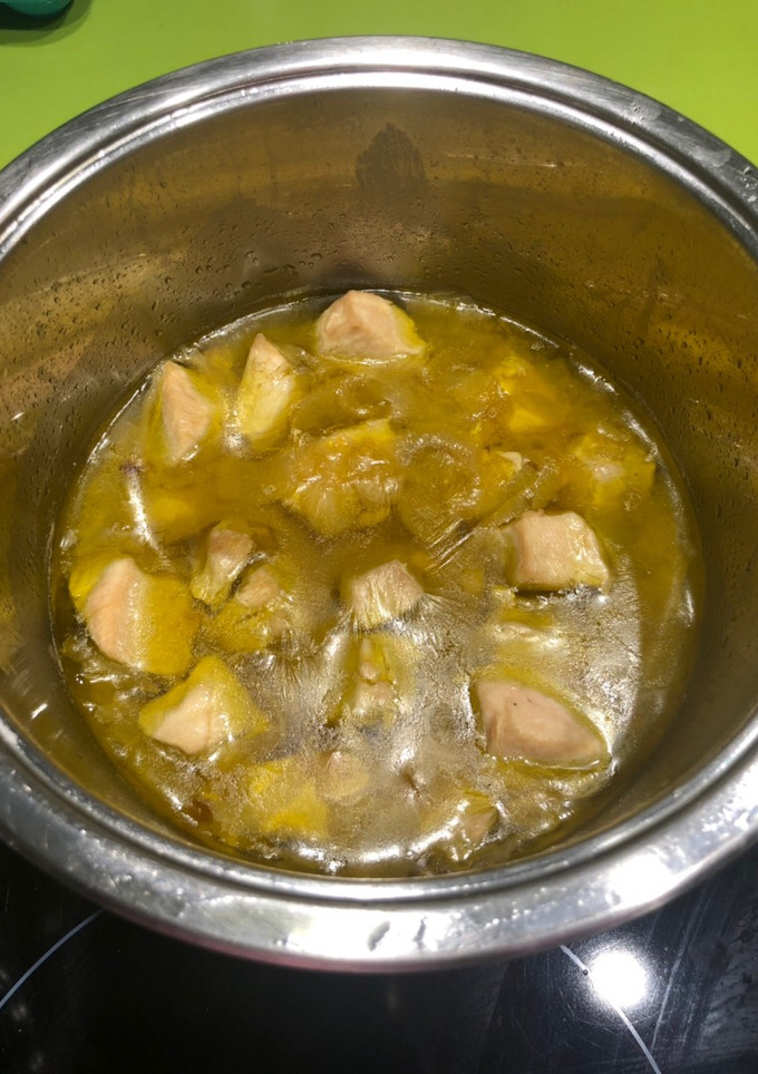 Una foto de Pechugas de Pollo en Salsa (Fácil)