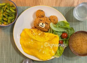 Gambar Teddy bear omurice - Japanese ketchup fried rice with omelette 🧸💝