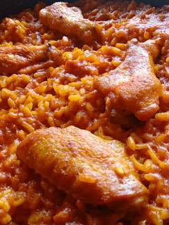 Una foto de Arroz con pollo brutal