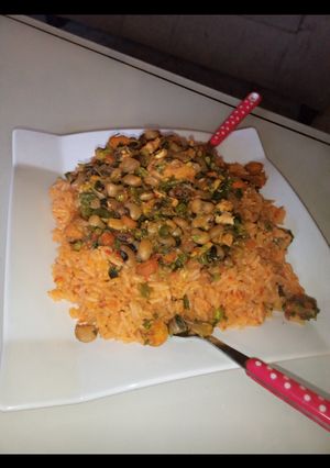 A picture of Jallof rice with beans and veggies in a different form.