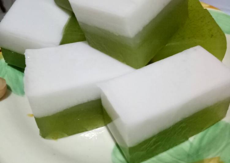 Cara Gampang Menyiapkan Coconut Milk Pandan Pudding Keto #ketofy, Lezat