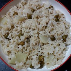 A picture of Veg pulao.
