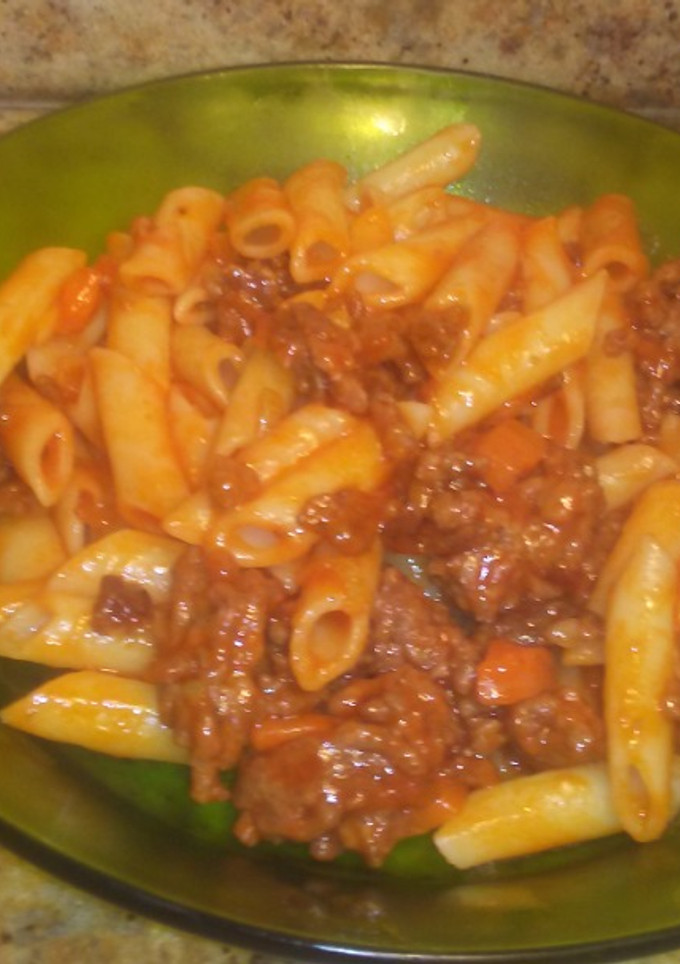 Una foto de Macarrones con carne