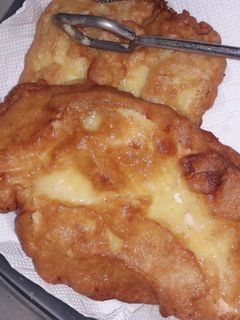 Omlós bundás csirkemell recept fotója