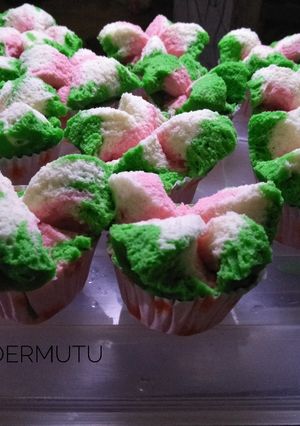 Foto resep Bolu kukus sprite mekar