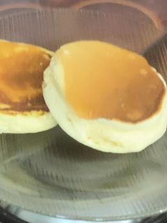 பேன் கேக் (Pan cake recipe in tamil) செய்முறை முக்கிய புகைப்படம்