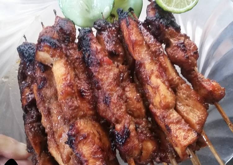 Sate ayam pedas manis