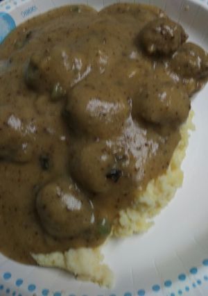 A picture of Jalapeño Meatballs Mashed Potatoes and Jalapeño Gravy.