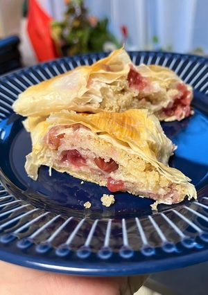 Szőlős-grízes rétes, ahogy a mamám készítette recept fotója