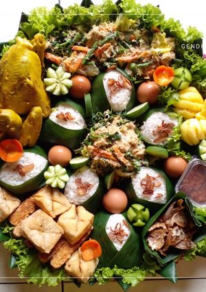 Foto resep Nasi ingkung tampahan
