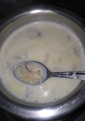 सेवई खीर (sewai kheer recipe in Hindi) रेसिपी मुख्य फोटो