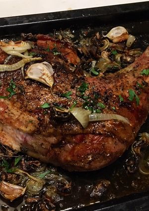 Une photo de Cuisse de dinde rôtie aux épices mexicaines et champignons