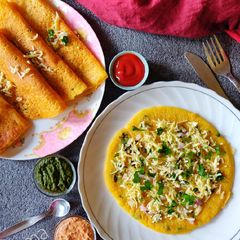 A picture of Stuffed Moong Dal Cheela.