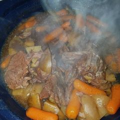 A picture of Crockpot Roast.