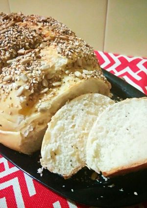 Una foto de Pan casero con semillas