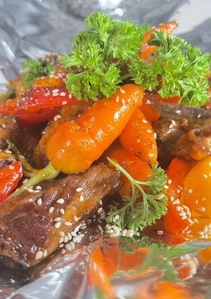 Hình của món Sườn xào sốt ớt chuông.