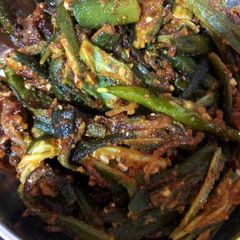 A picture of Besan Bhindi.