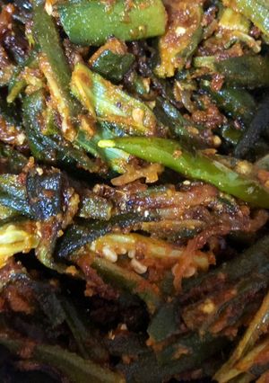 A picture of Besan Bhindi.