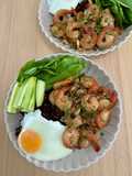กุ้งผัดกระเทียม