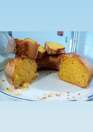 Una foto de Bizcochuelo con un solo huevo, RIQUÍSIMO! (Con polvo de flan)
