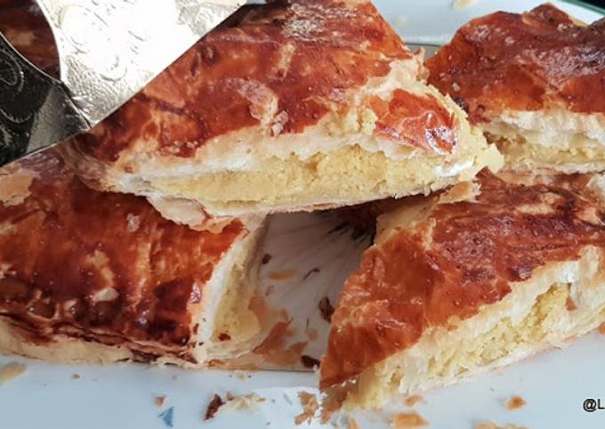 Simple Way to Make Galette de rois crème d&#39;amandes et confiture de mangues