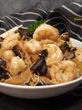 Poêlée asiatique aux crevettes et champignons noirs