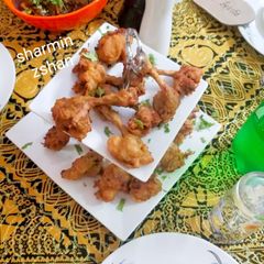 A picture of Fried drumstick.