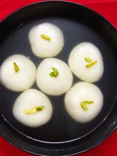 A picture of Rasgulla.