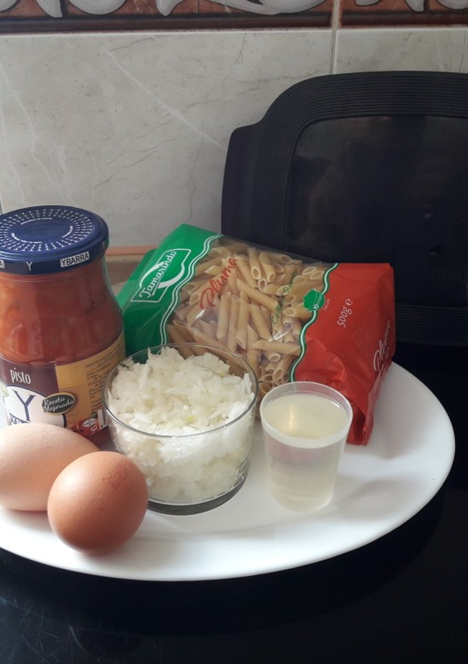 Una foto de Macarrones en microondas