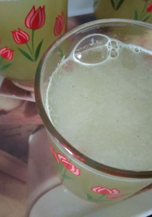 લીંબુ વરયાળી શરબત (Limbu varyadi sharbat Recipe in Gujarati) રેસીપી મુખ્ય ફોટો