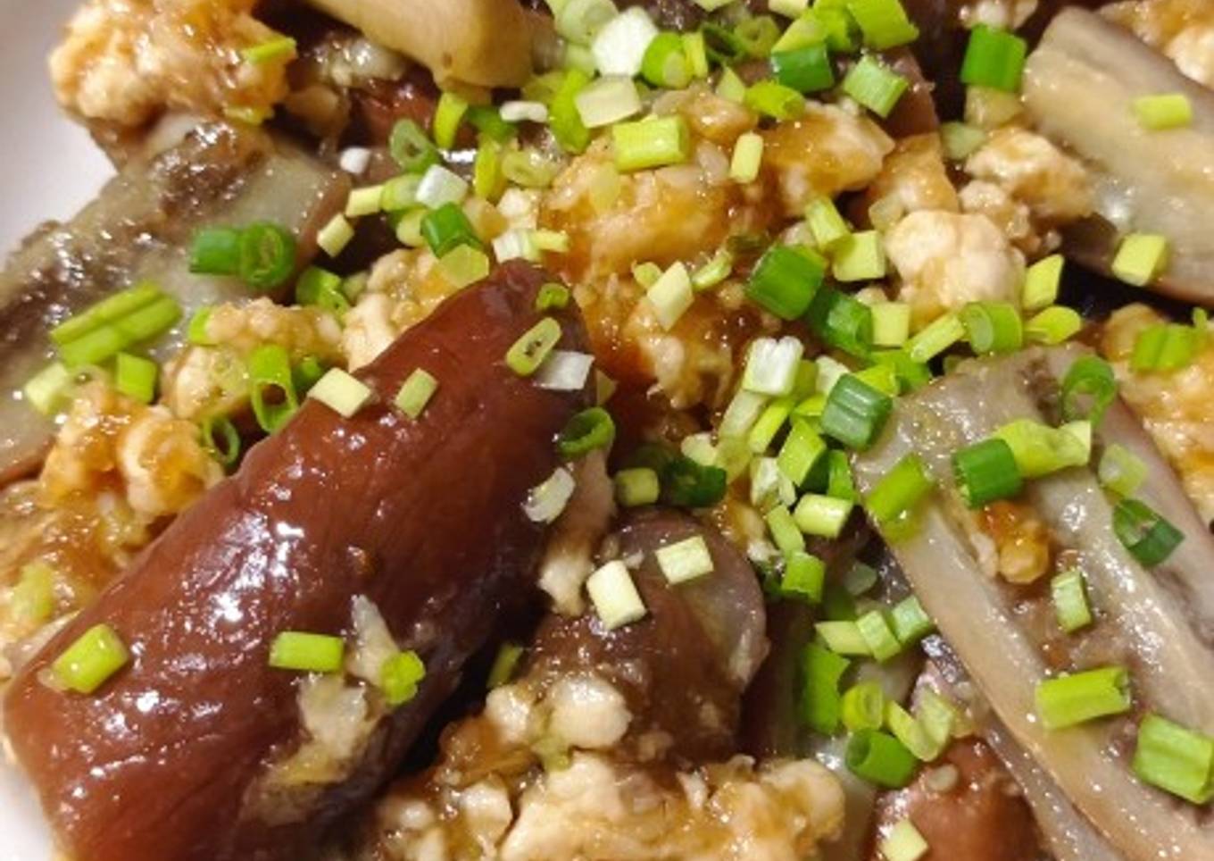 Eggplant with garlic sauce (Tumis terong dg saus bawang putih)