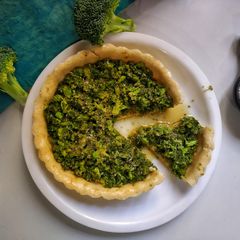 Caramalised broccoli tart A picture of Caramalised broccoli tart.