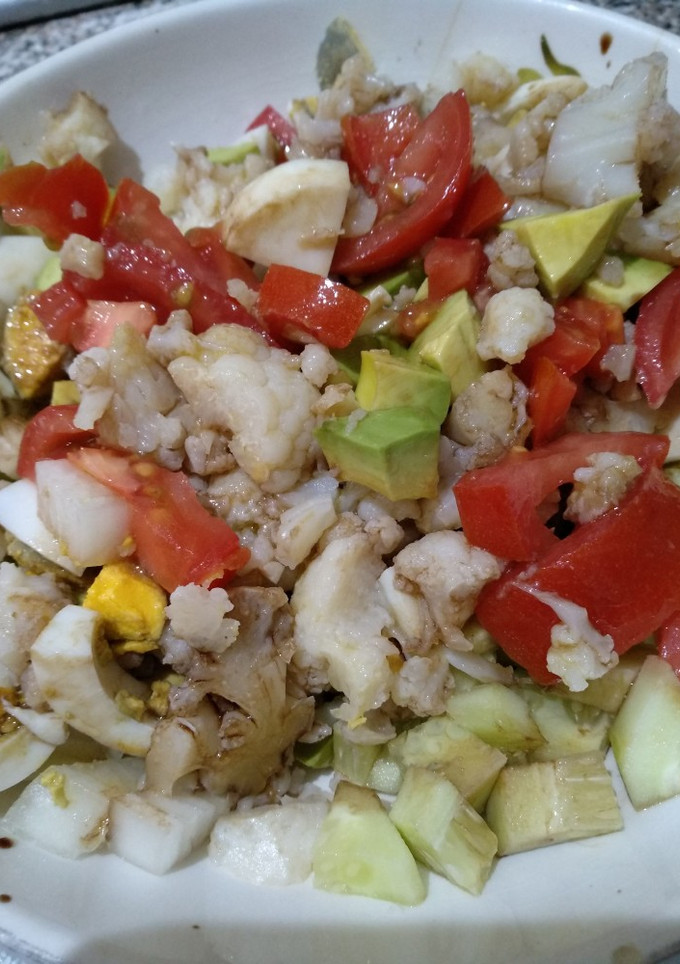 Una foto de Coliflor en ensalada
