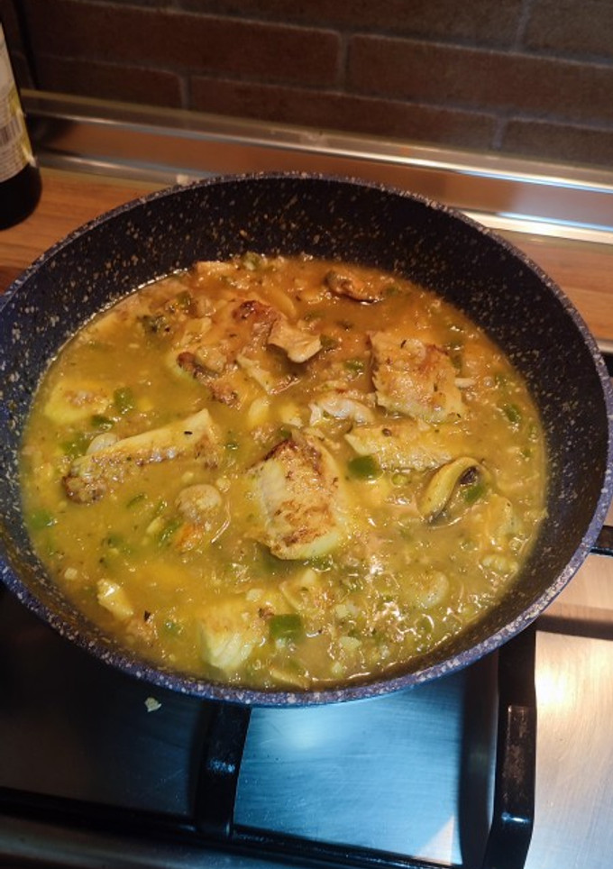 Una foto de Filetes de merluza en salsa