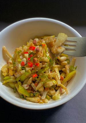 A picture of Guava Salad Thai style.