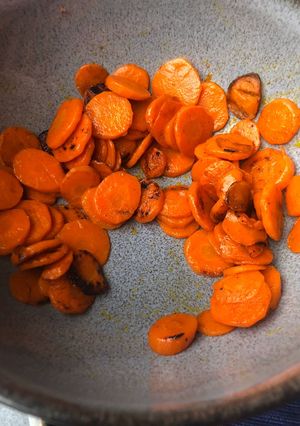 A picture of Seared carrots.