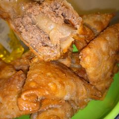 A picture of Minced meat and egg samosa.