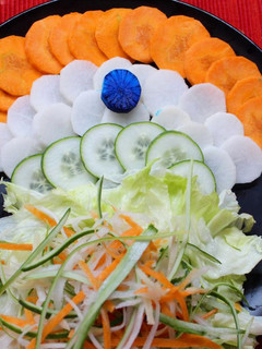 A picture of Tiranga Salad.