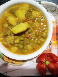 आलू छोलिया की सब्जी (Aloo choliya ki sabzi recipe in hindi) रेसिपी मुख्य फोटो